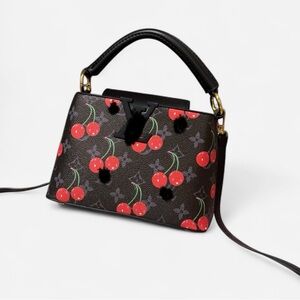 ❗️SALE❗️ New women’s black cherry handbag